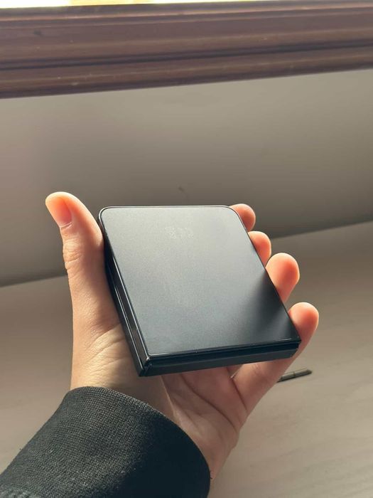 Samsung Z Flip 7