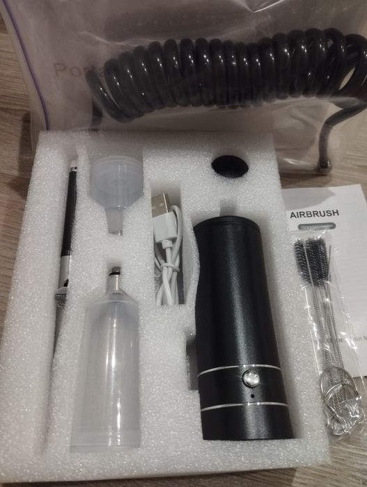 Аэрограф  с компрессором дисплеем и шлангом