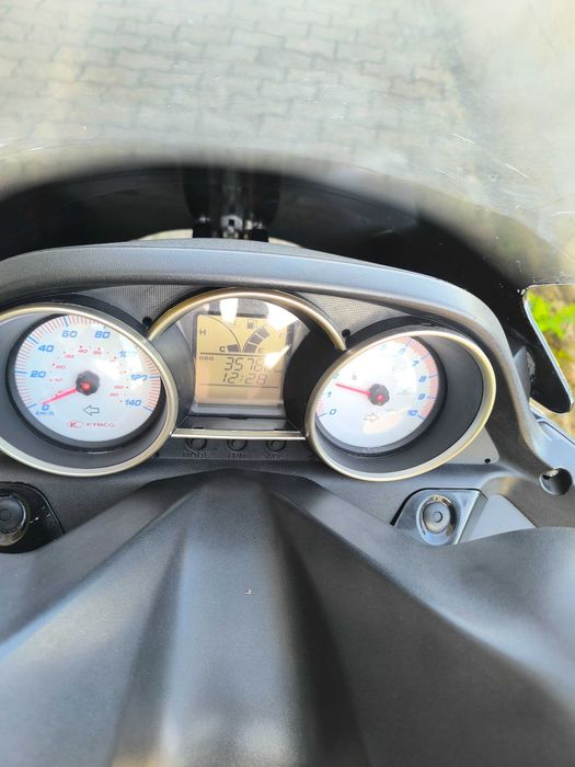 Vendo ou Troco KYMCO DOWNTOWN 125I