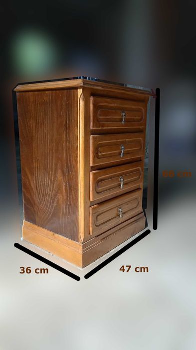 Mobilia de quarto de casal - madeira maciça