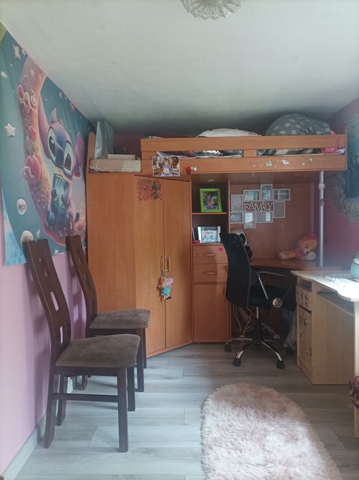 Łóżko dziecinne z materacem