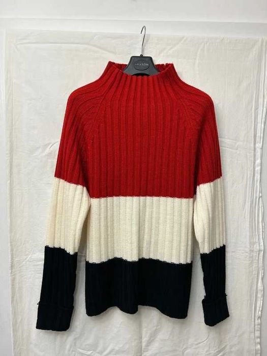 Sweter damski z półgolfem w trzech kolorach