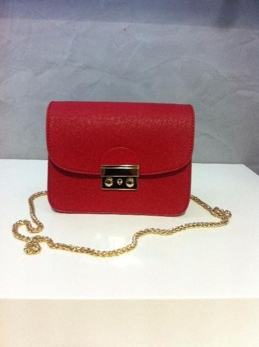 Продам новую красивую сумочку