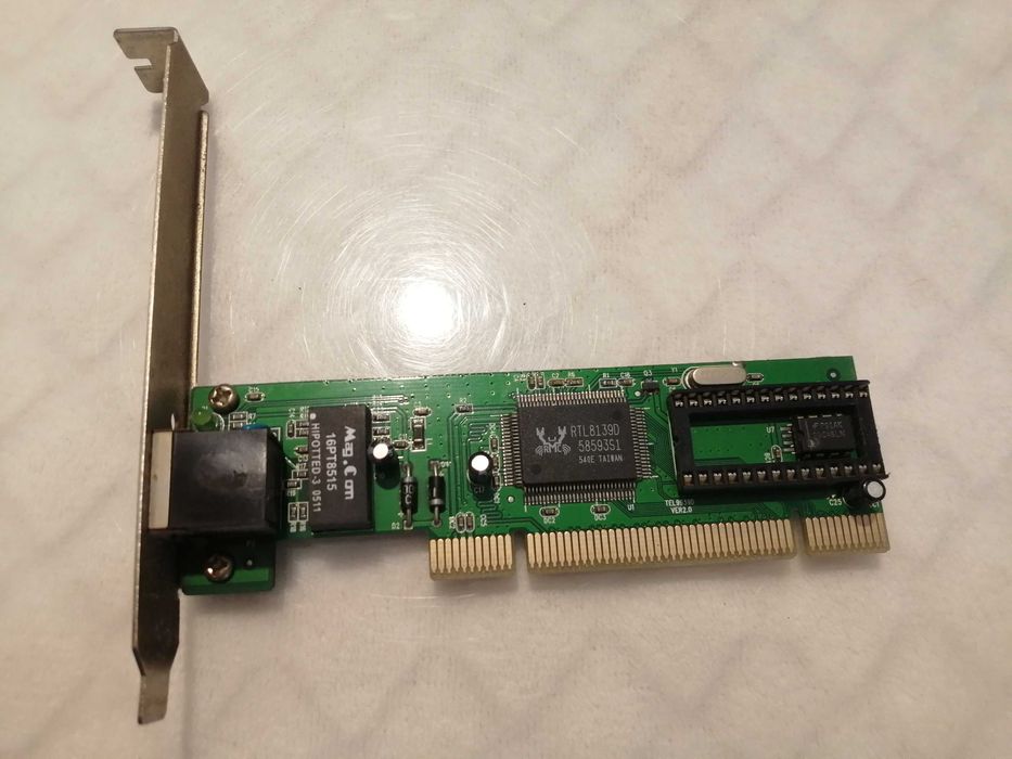 Komputer Stacjonarny, Athlon X2 5400, 12GB DDR2, 9600GT 1GB