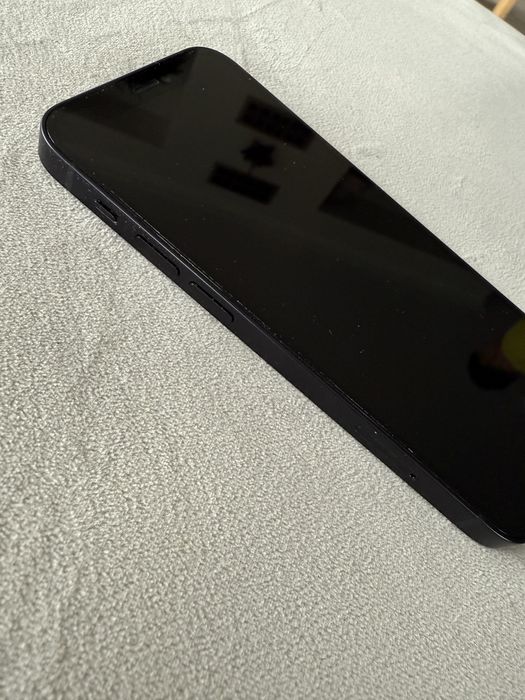 Telefon iPhone 12 mini