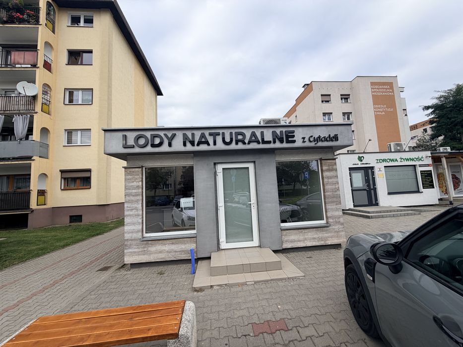 Pawilon os. Konstytucji 3 Maja  Kościan