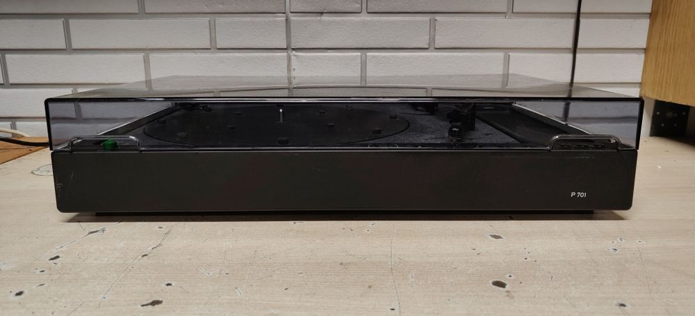 Gramofon BRAUN P 701. Full automatic