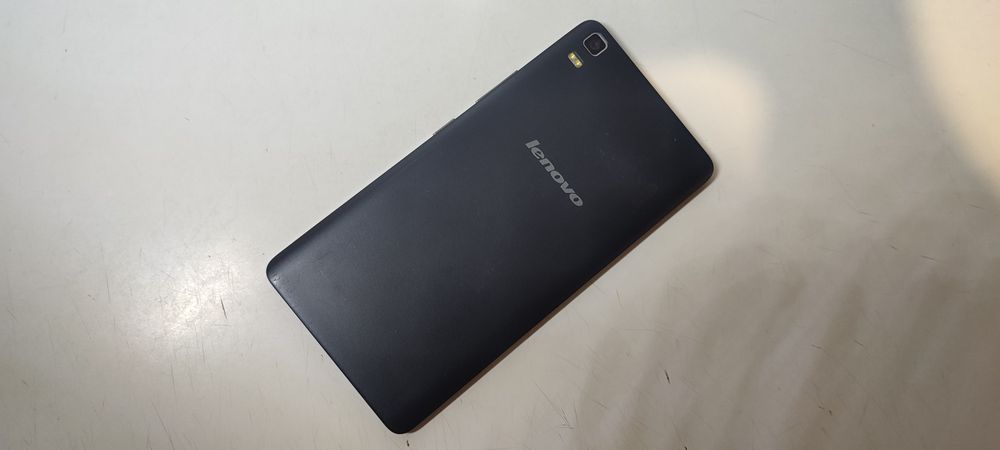 Продам lenovo A7000 2 sim