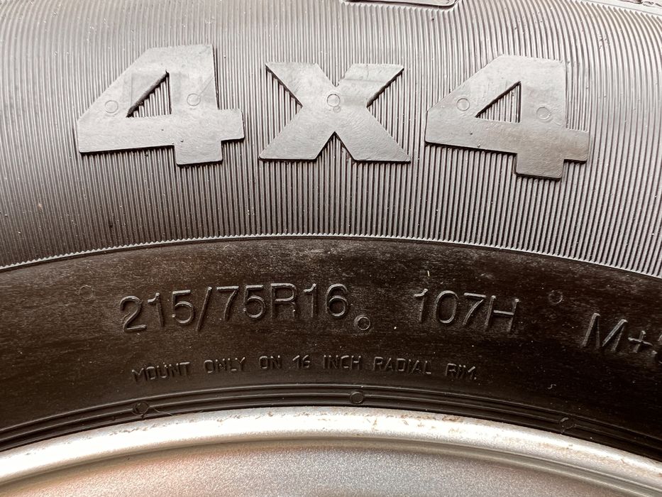 Диски та шини Land Rover Freelander 2