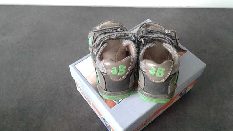 Action boy sandały  buty dla chłopca r.22  buciki