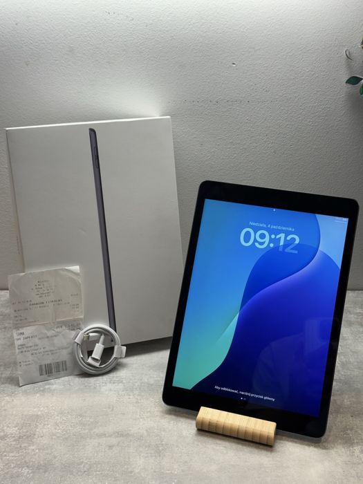 Apple iPad 9 gen 64gb + PARAGON
