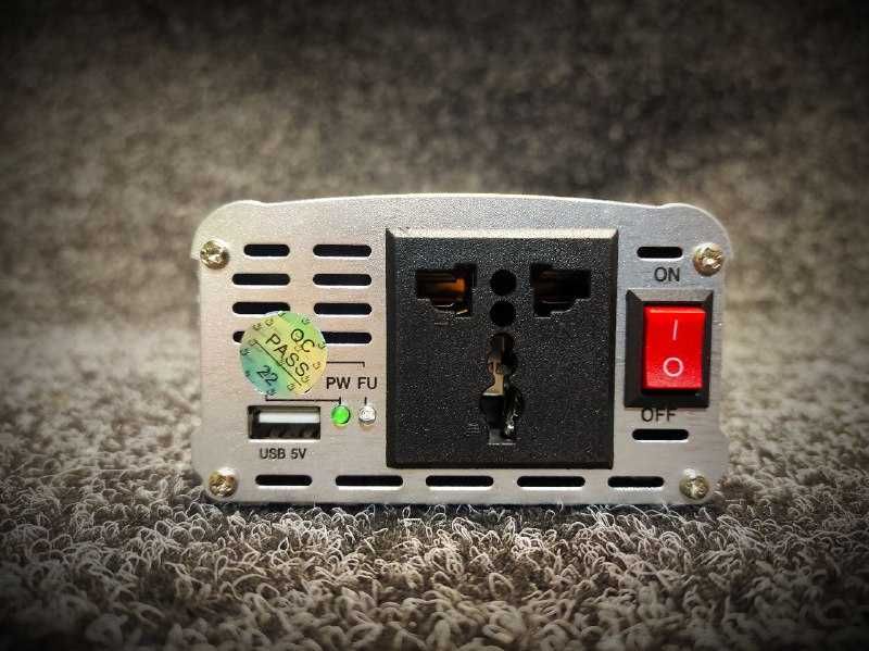 Перетворювач 12-220 1500 Вт