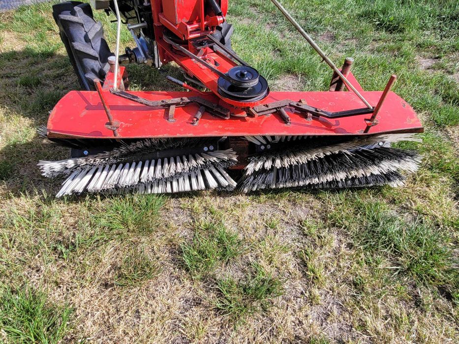 Traktorek Dzik Pług ISEKI SA360F zamiatarka kubota odśnieżanie Honda zamiatarki SA 360