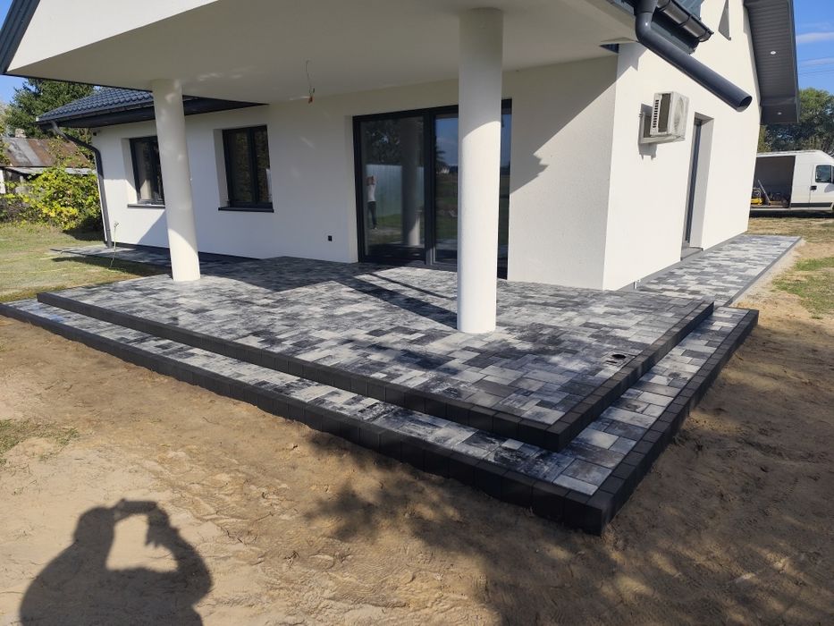 Brukarstwo. Układanie kostki brukowej