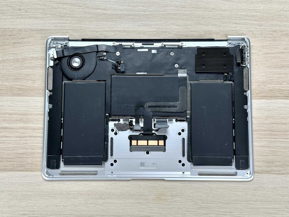 Topcase MacBook Air 13” – A2179