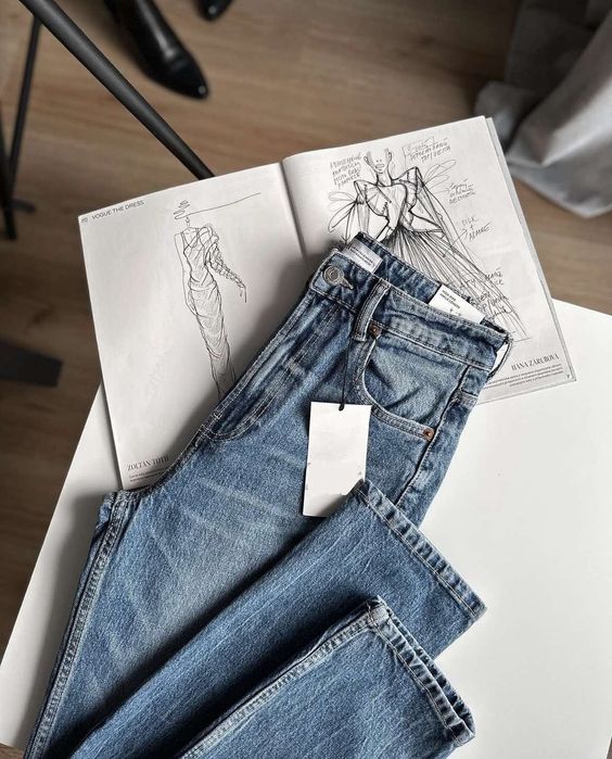 Sale! Нові джинси Mom fit від Zara, 36/38 р