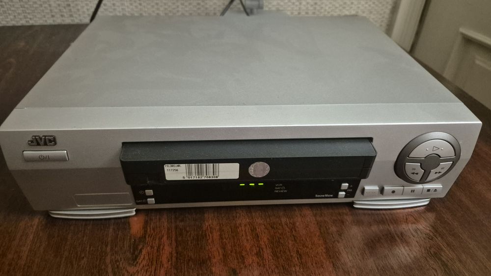Відеомагнітофон JVC HR-J280EU (Made in Malaysia)
