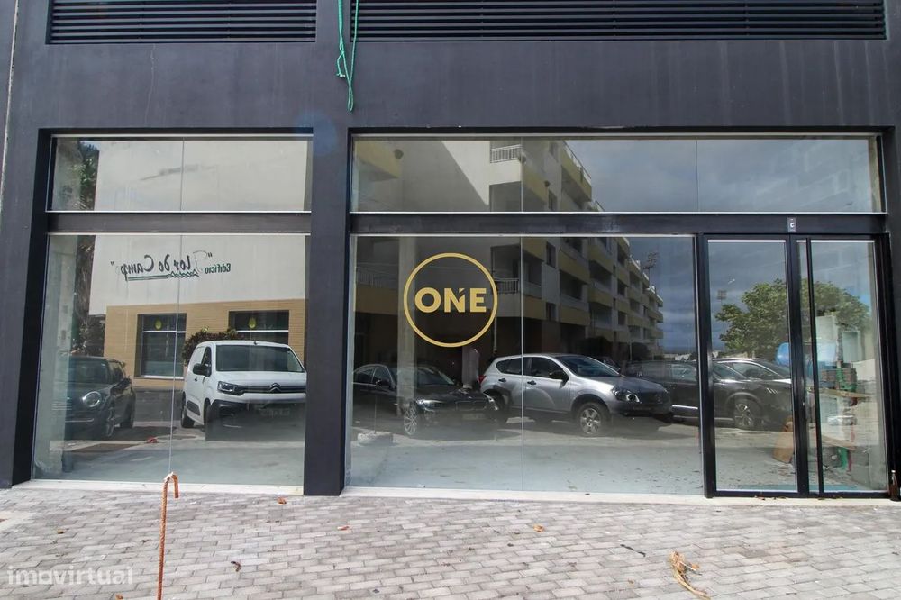 Loja com 125 m2