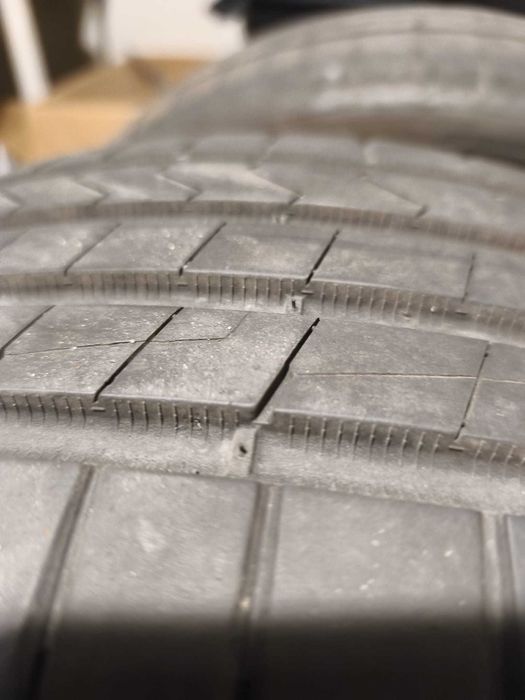 Opony 215/65 R17 99H Hankook Letnie 4 szt.