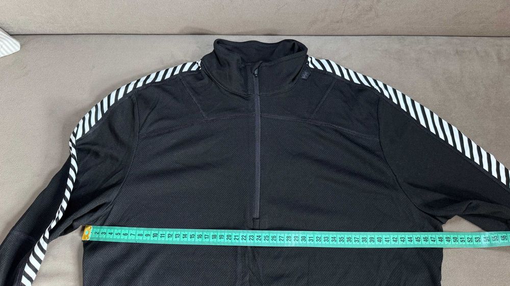 Męska koszulka termoaktywna Helly Hansen, r. M - super stan