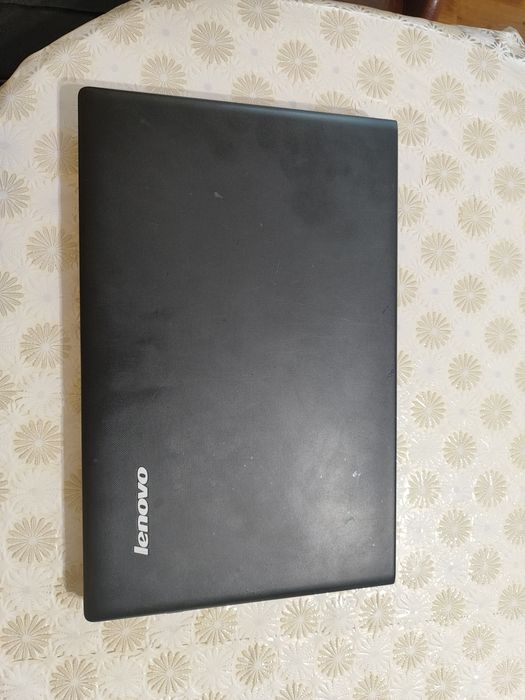 ноутбук Lenovo G700
