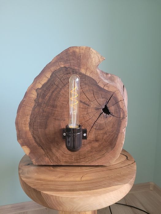 Lampa podłogowa orzech włoski