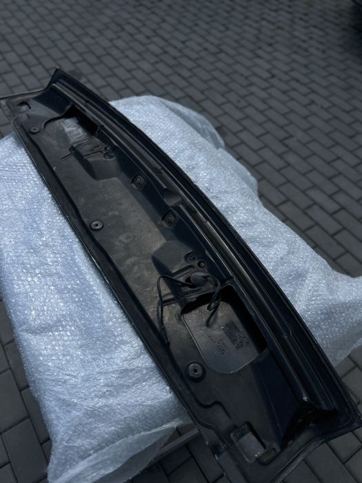 Спойлер багажника Land Rover Range Rover (L322)