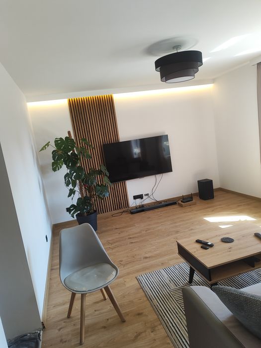 Wykonczenia wnętrz-Malowanie natryskowe Gładź natryskowa