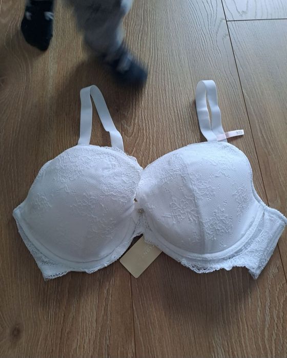 Biustonosz Atlantic, rozmiar 90D, koronkowy, biały