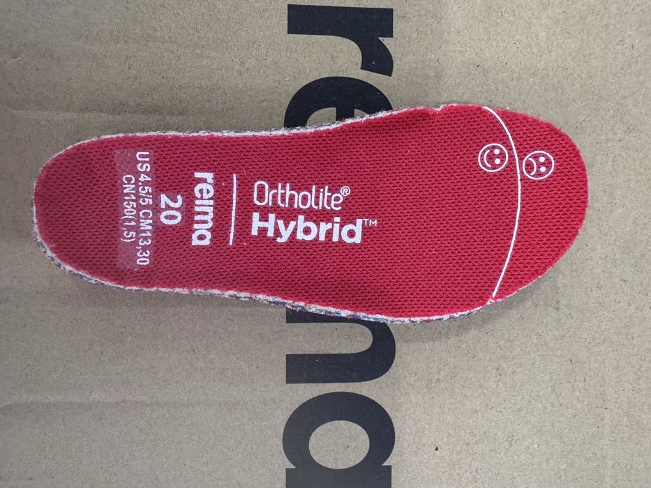 Зимове взуття для дівчинки Reima