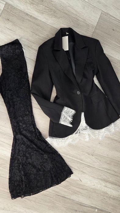 Marynarka z koronka rozmiarowka sm  taliowana