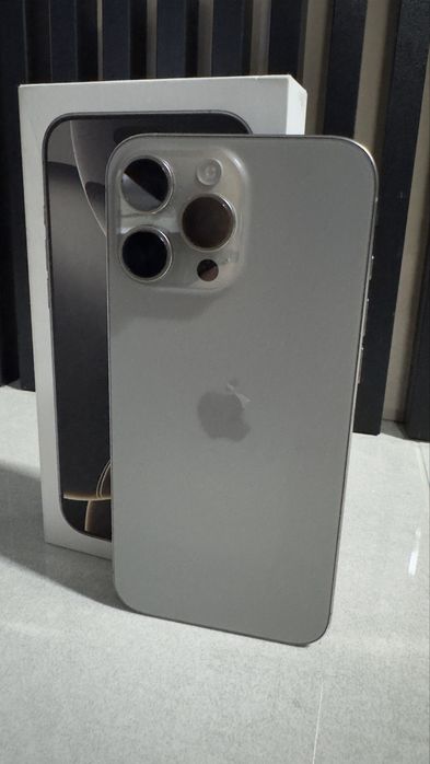 Aplle Iphone 16 Pro Max 256 Gb