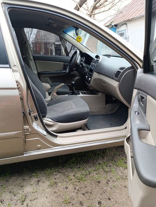 KIA Cerato 2.0 газ-бензин на кліматі