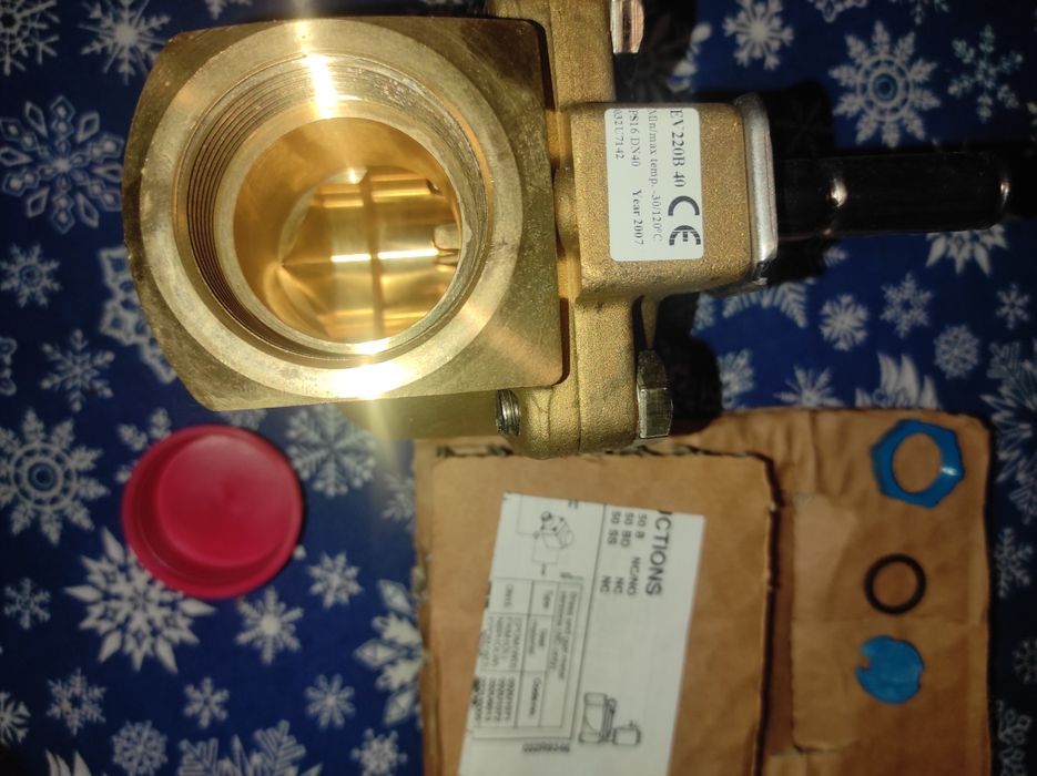 Клапан соленоїдний Danfoss EV220B 50B 032U7152 та 40B 032U7142