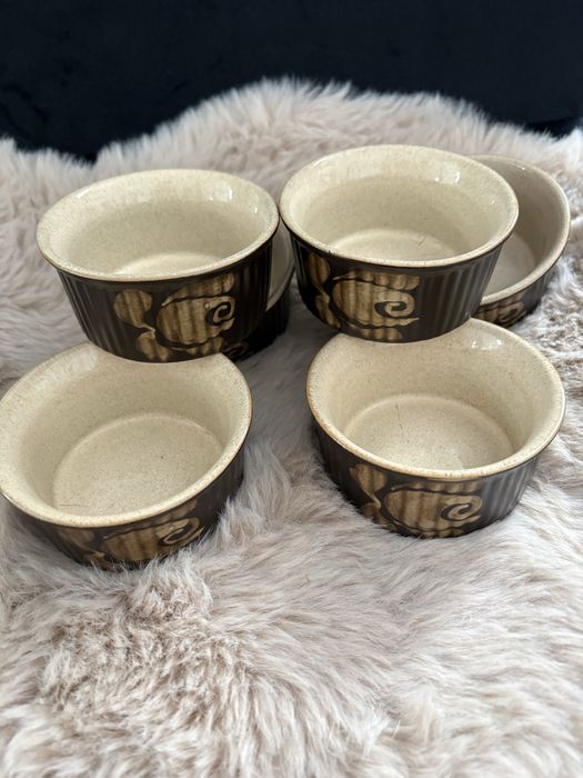 Zestaw 6 brązowych foremek DENBY BAKEWELL