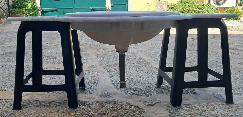 Pedra mármore com lavatório ROCA, de embutir