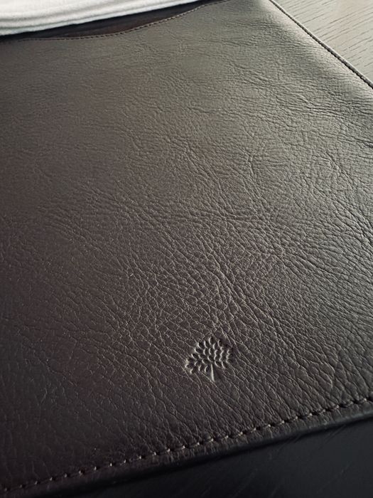 Sleeve de pele Mulberry para Ipad