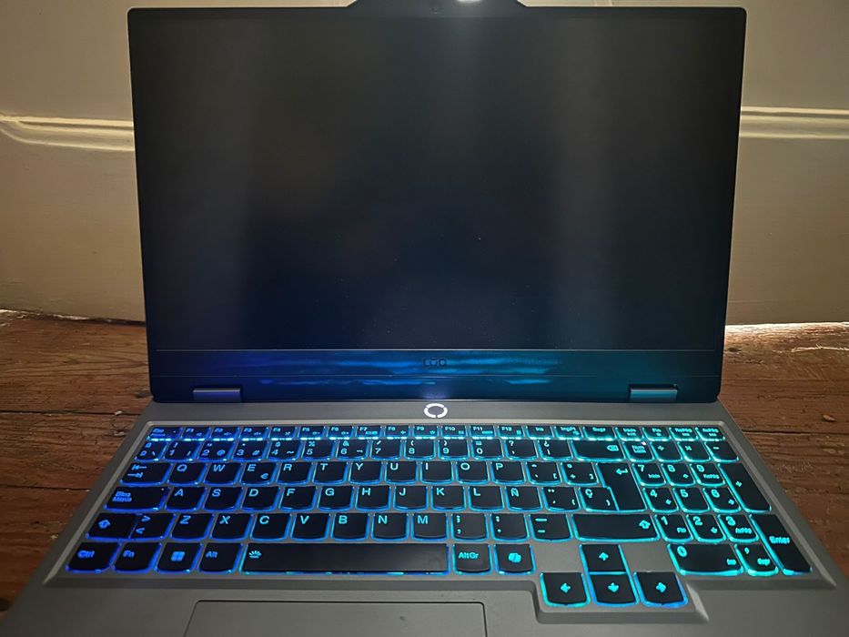 Portátil Gaming Lenovo LOQ 15IRX9