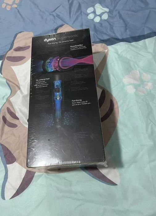 Nowa Stan idealny suszarka do włosów - prezent Dyson HD08