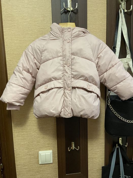 Дівчача куртка Zara