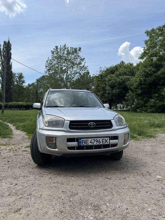 Продаж Toyota Rav4