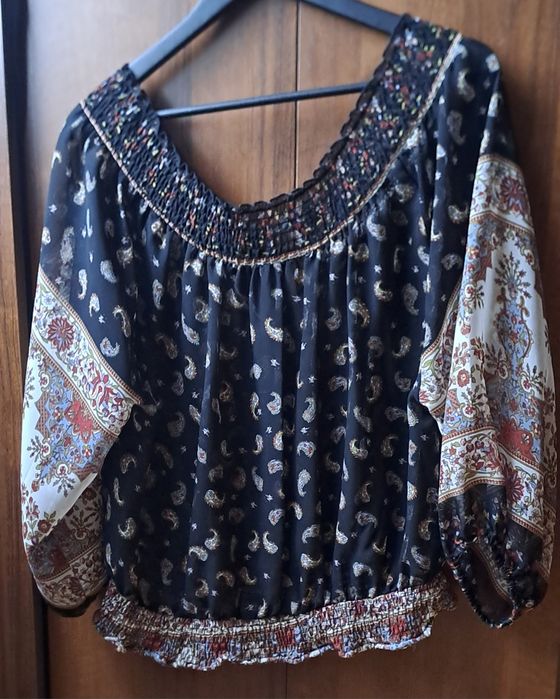 Bluzka luźna z długim rękawem wzorzysta