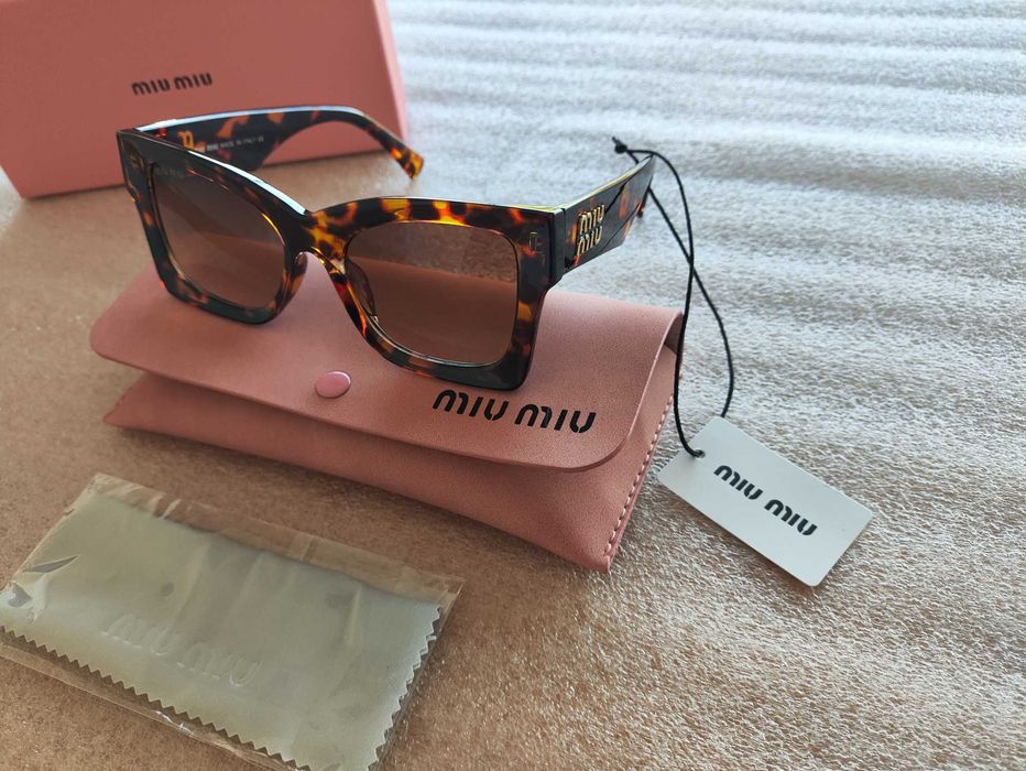 Óculos de sol Miu Miu - Multicolor