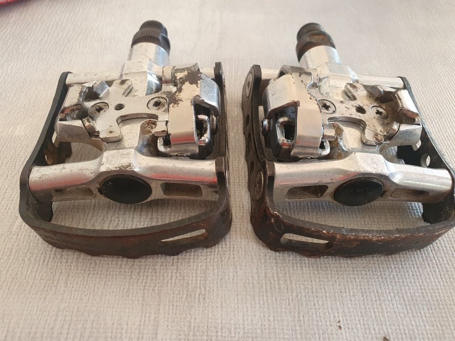 Pedais de encaixe SHIMANO PD-M323