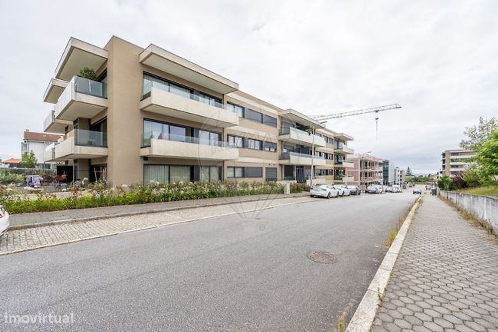 Apartamento T1 para arrendamento