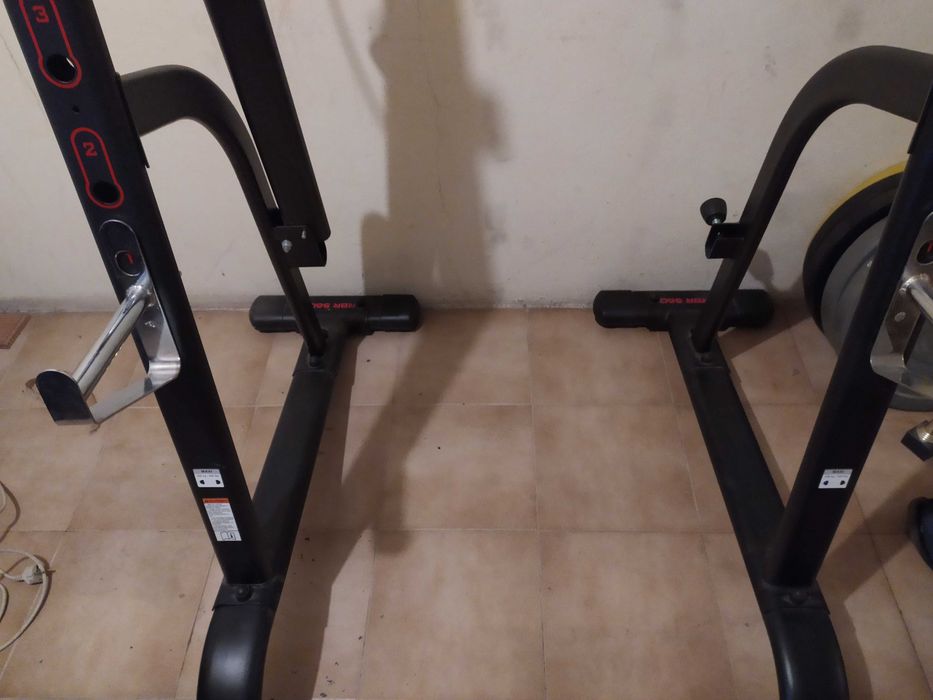 Rack Domyos para Agachamento e Supino com 4 J-Hooks (Desmontável)