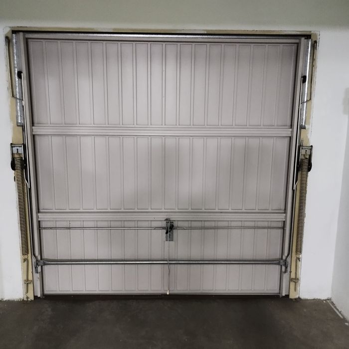Portao garagem manual