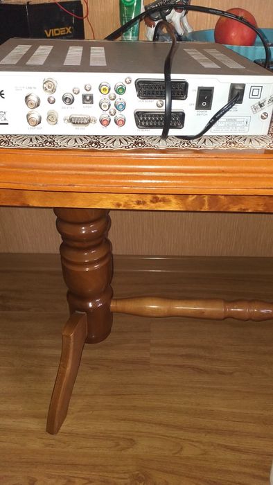 Спутниковый ресивер EVO 700