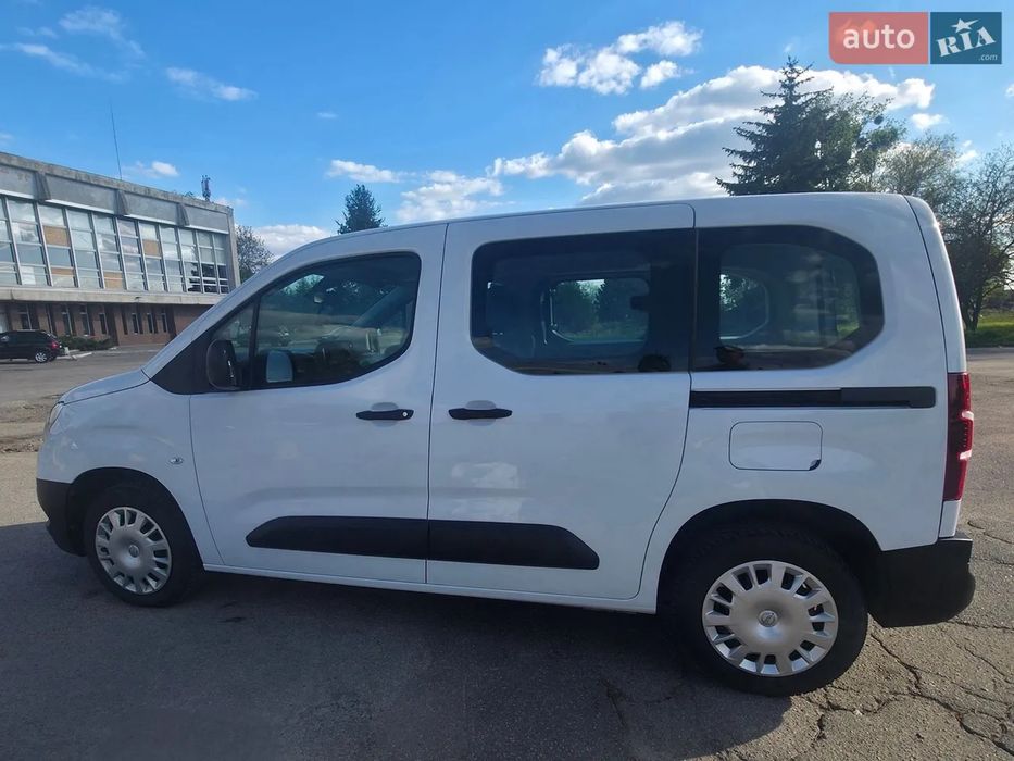 Opel Combo Life 2023, 1.5 дизель.