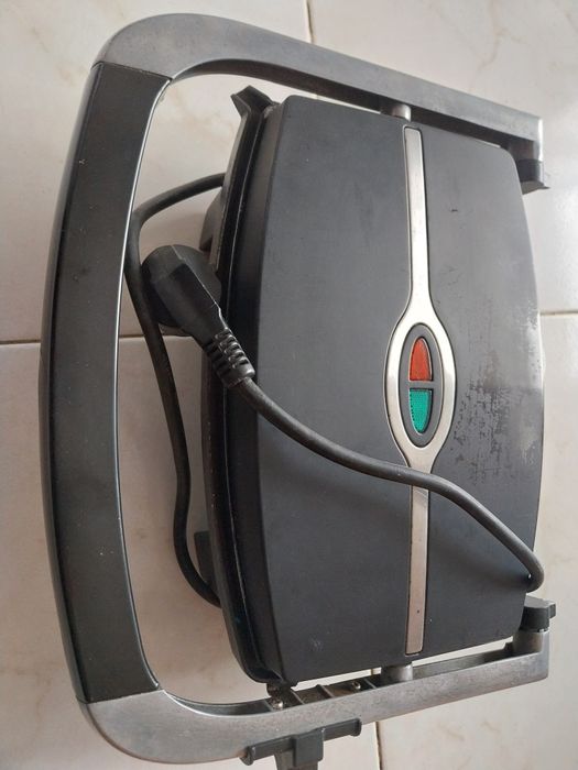 Grelhador electrico impecavel